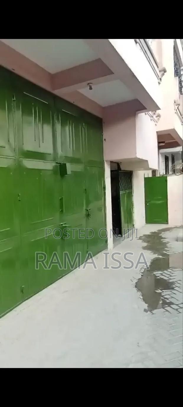 Warehouse Storage Space - main view