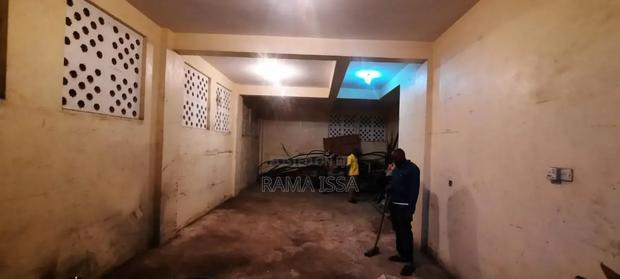 Warehouse Storage Space - thumbnail 4