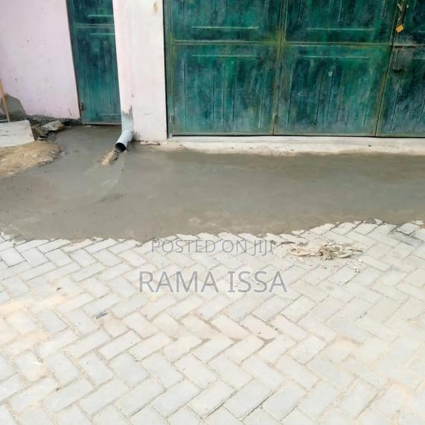 Warehouse Storage Space - thumbnail 7