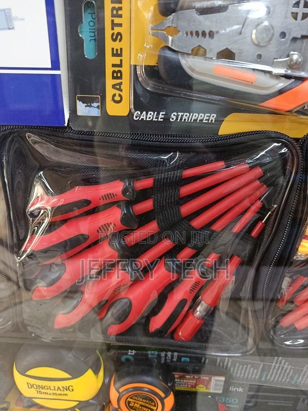 7 PCS Insulated Screwdriver Set for Electricians Magnetic Tip Durable - main view
