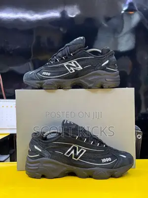 New Balance 1000
 “ Luna New Year Black ”
