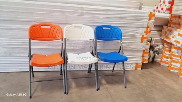 Relaxing Foldable Chairs - main view
