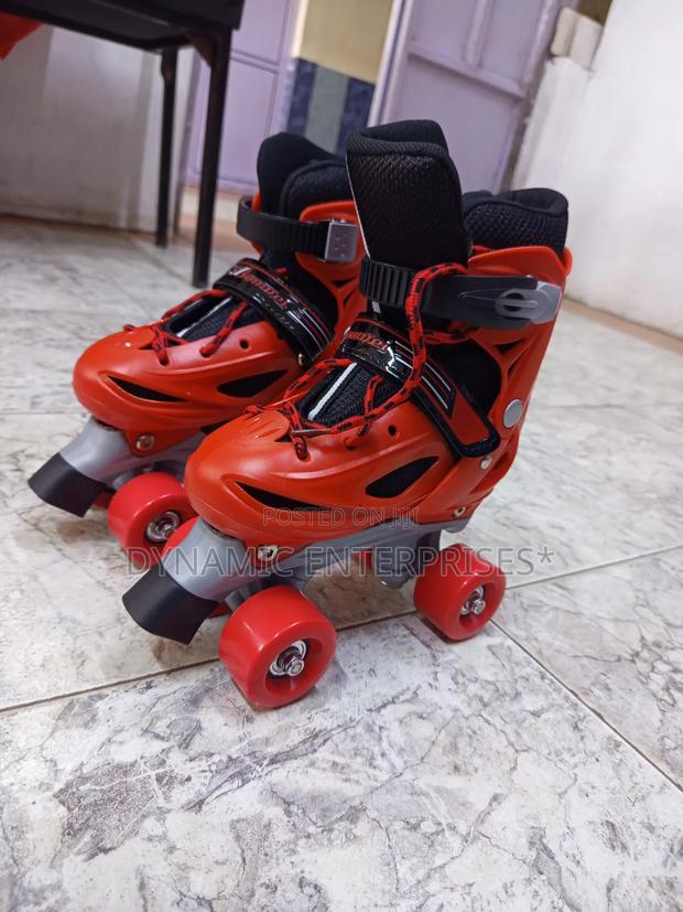 Kids' Adjustable Quad Roller Skates - thumbnail 3