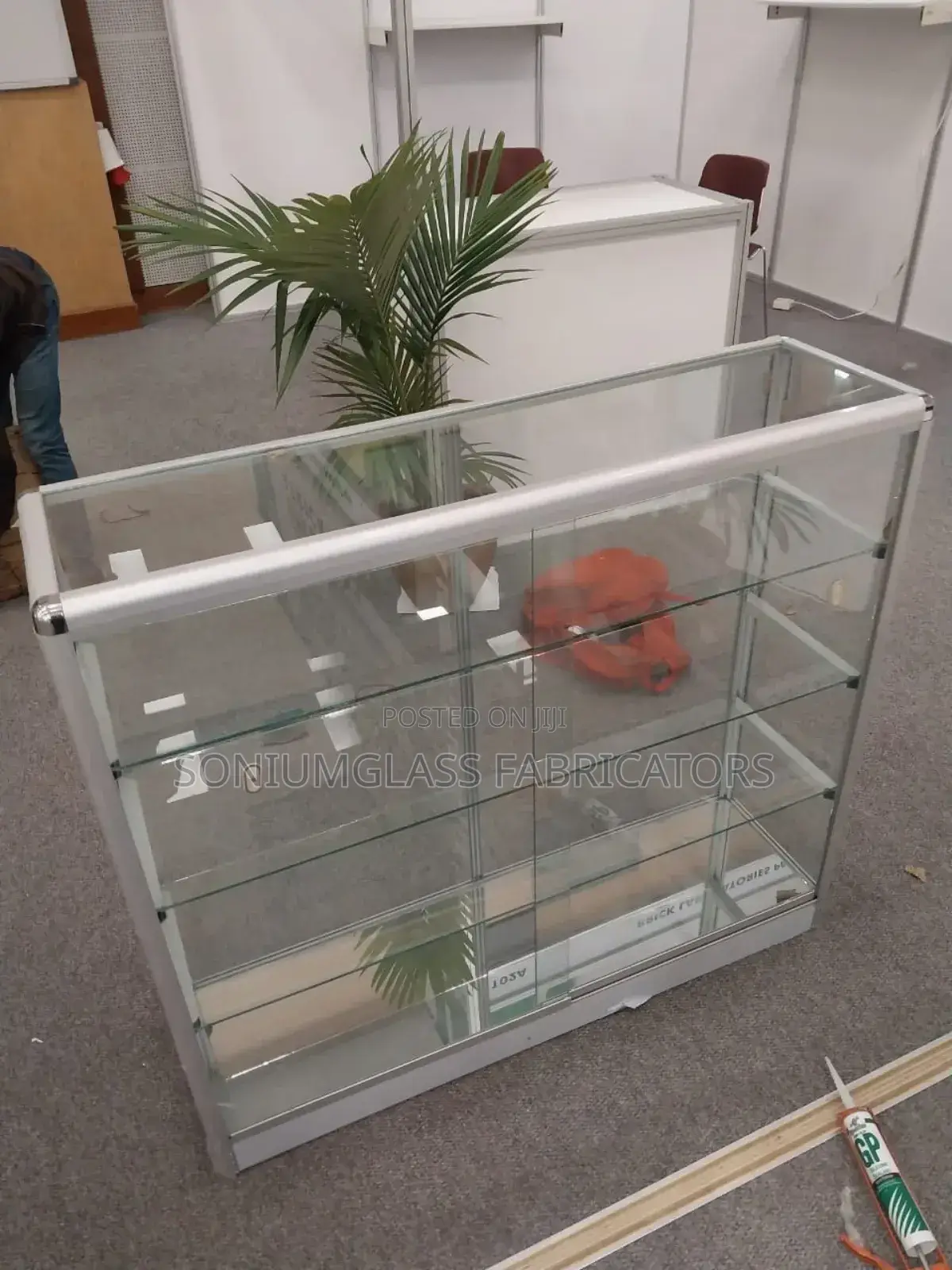 Glass Display