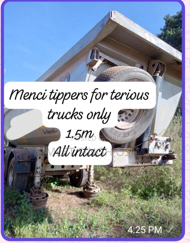 Tippers Menci Type Long Chasis Ex Uk - thumbnail 5