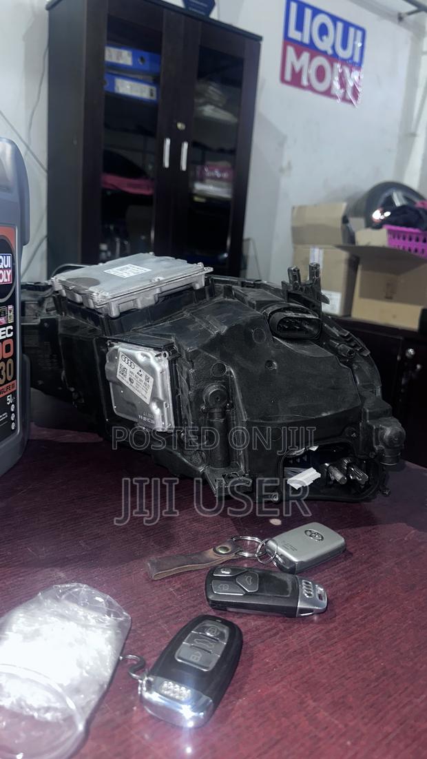 Audi B9 Left Headlights - thumbnail 2