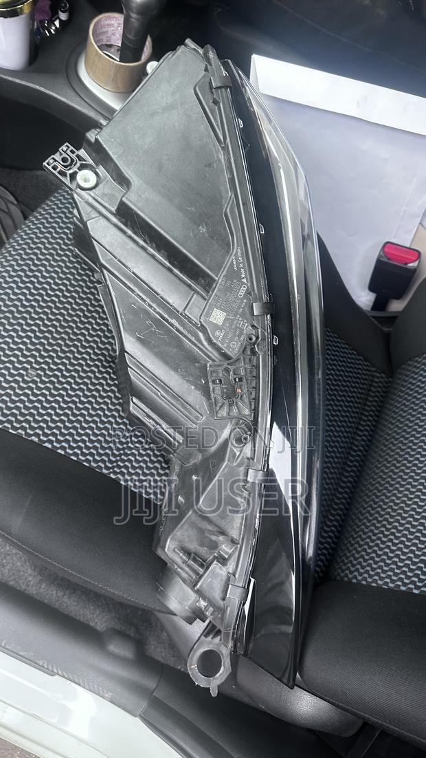Audi B9 Left Headlights - thumbnail 3