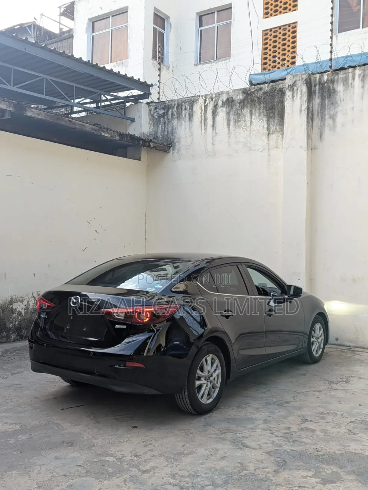 Mazda Axela 2018 Black