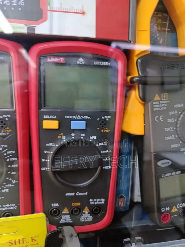 Uni-T Ut39c+ Digital Multimeter.