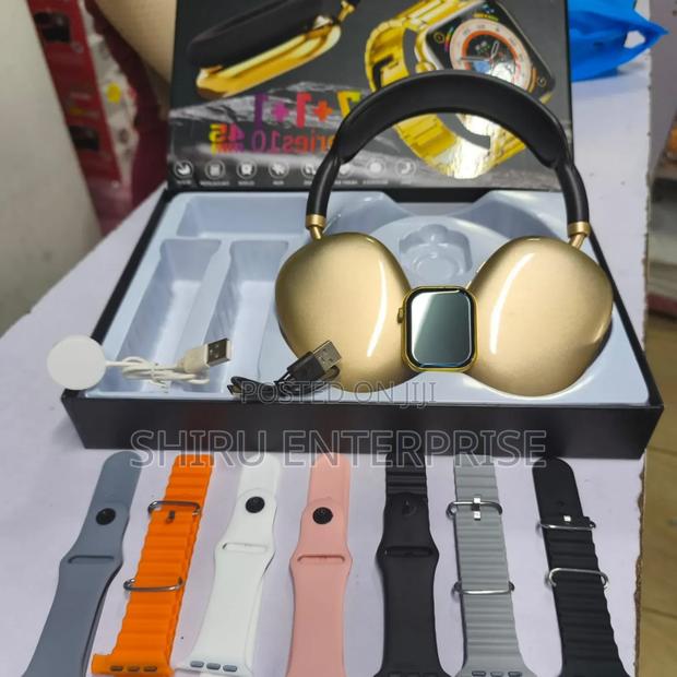 *I70 Pro Max Golden Smart Watch Ultra 7 Strap
