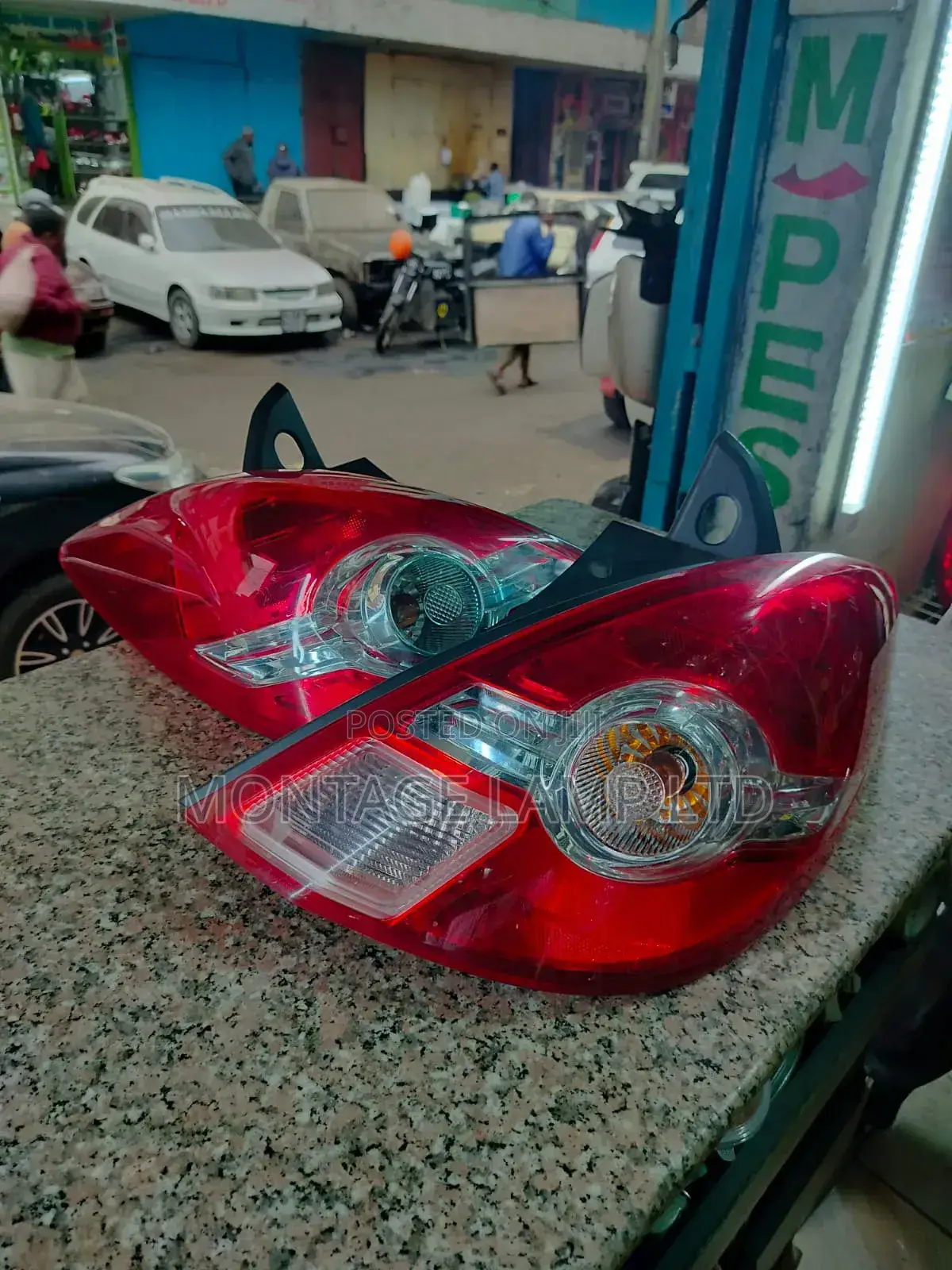Tailight Tiida