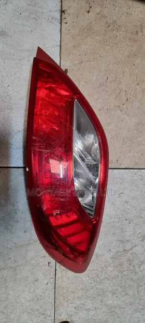 Tailight Demio 2008