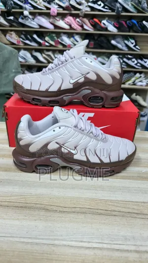 Nike Thermo Active Tn Sneakers