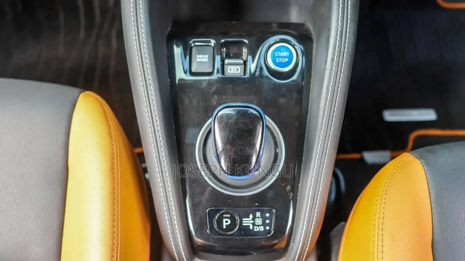 Nissan Kicks 2020 Yellow
