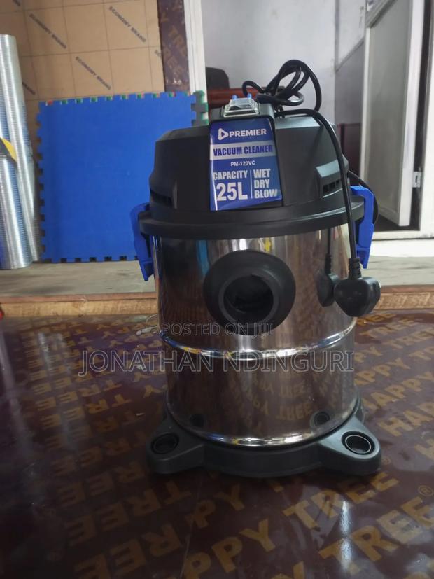 Wet and Dry Vacuum Cleaner - thumbnail 2