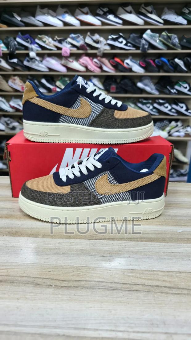 Custom Design Airforce 1 Sneakers - thumbnail 3