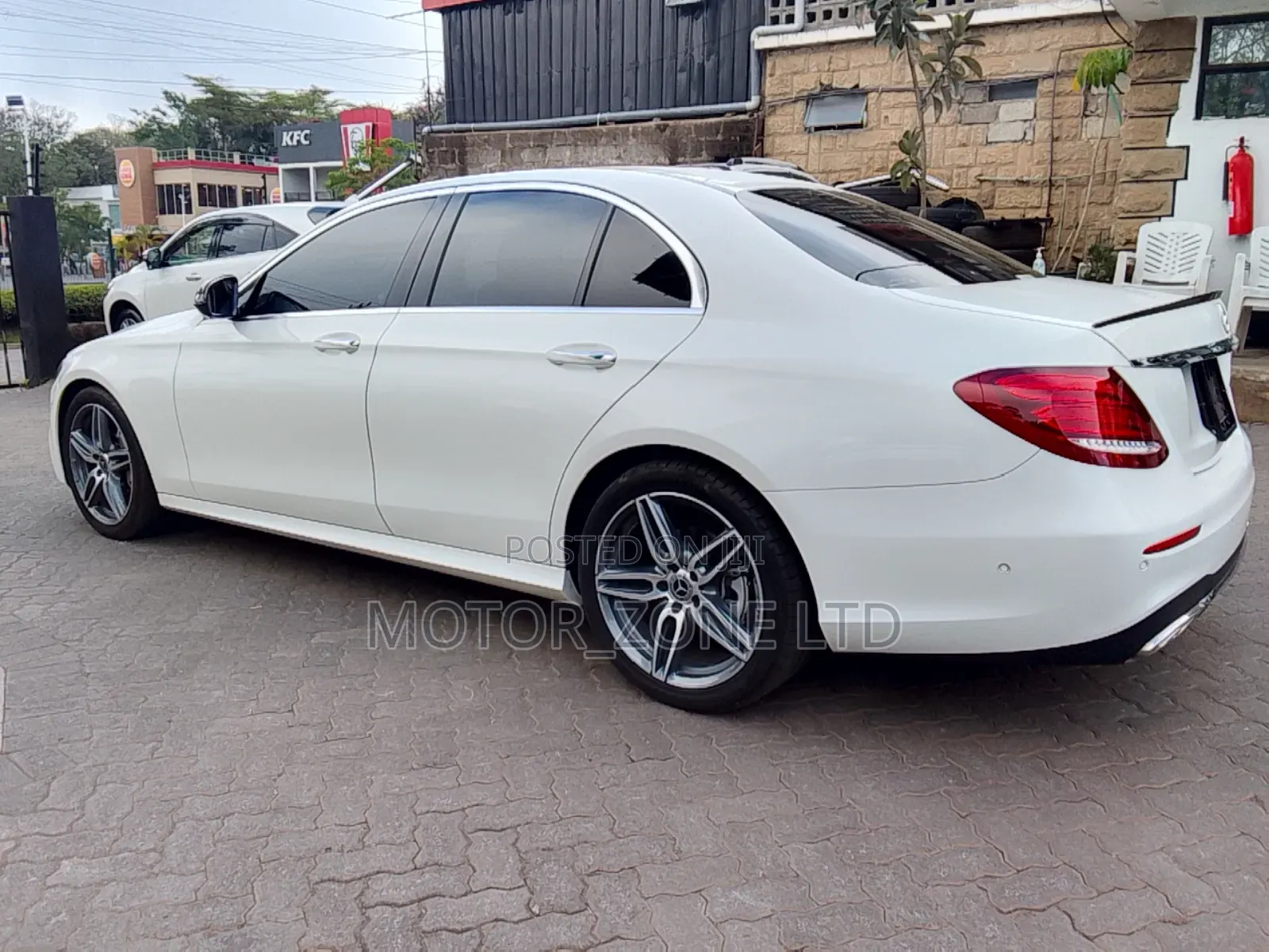 Mercedes-Benz E200 2018 White