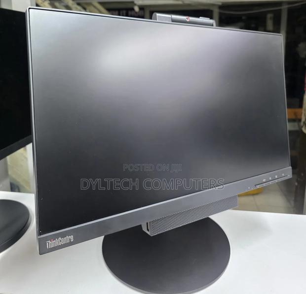 Desktop Computer Lenovo ThinkCentre M700 8GB Intel Core i5 SSD 128GB - thumbnail 3