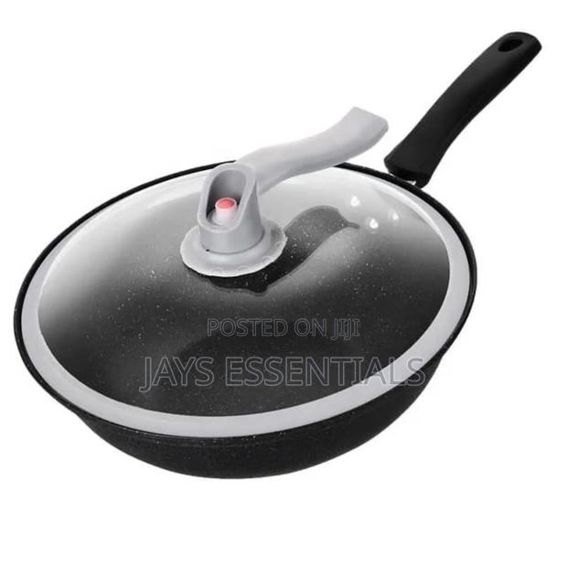 32cm Wok Pan With Lid : Non Stick