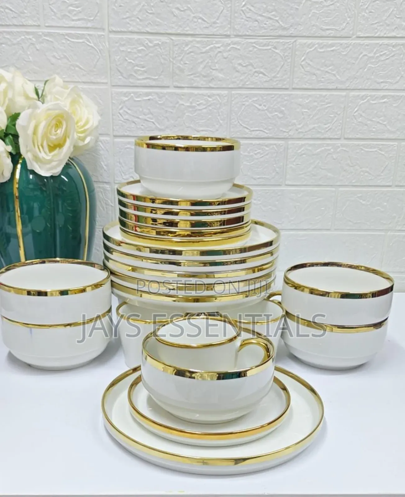 24pc Ceramic Stackable Dinner Set : White Gold
