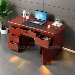 1.4 Meters Executive Office Desk With Drawers