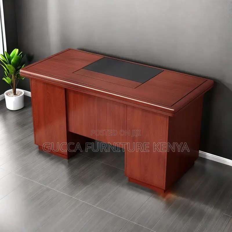 1.4 Meters Executive Office Desk With Drawers
