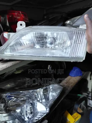 Head Light Toyota Carina