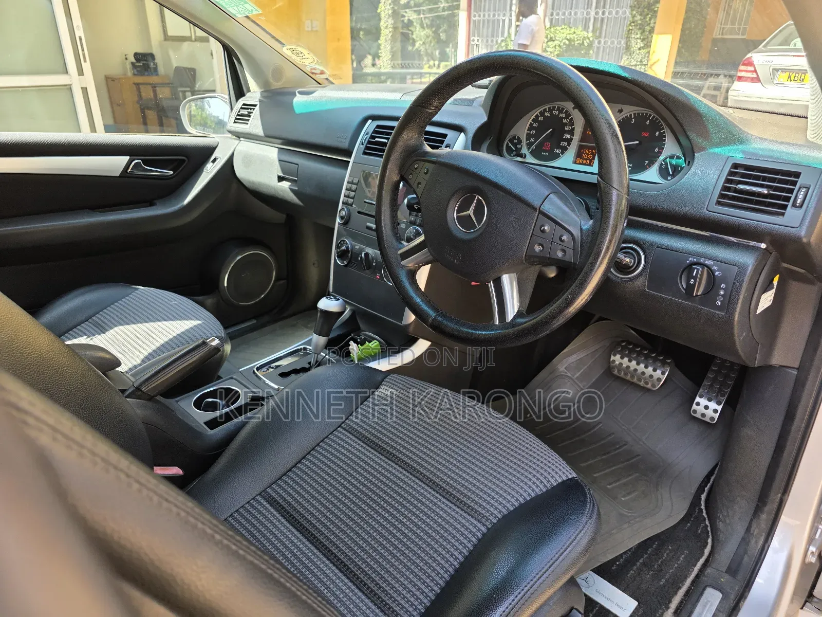 Mercedes-Benz B-Class 2008 Silver