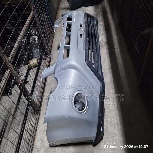 Nissan X-Trail Nt31 Model 2012 Front Bumper With Fog Covers, Ex Japan