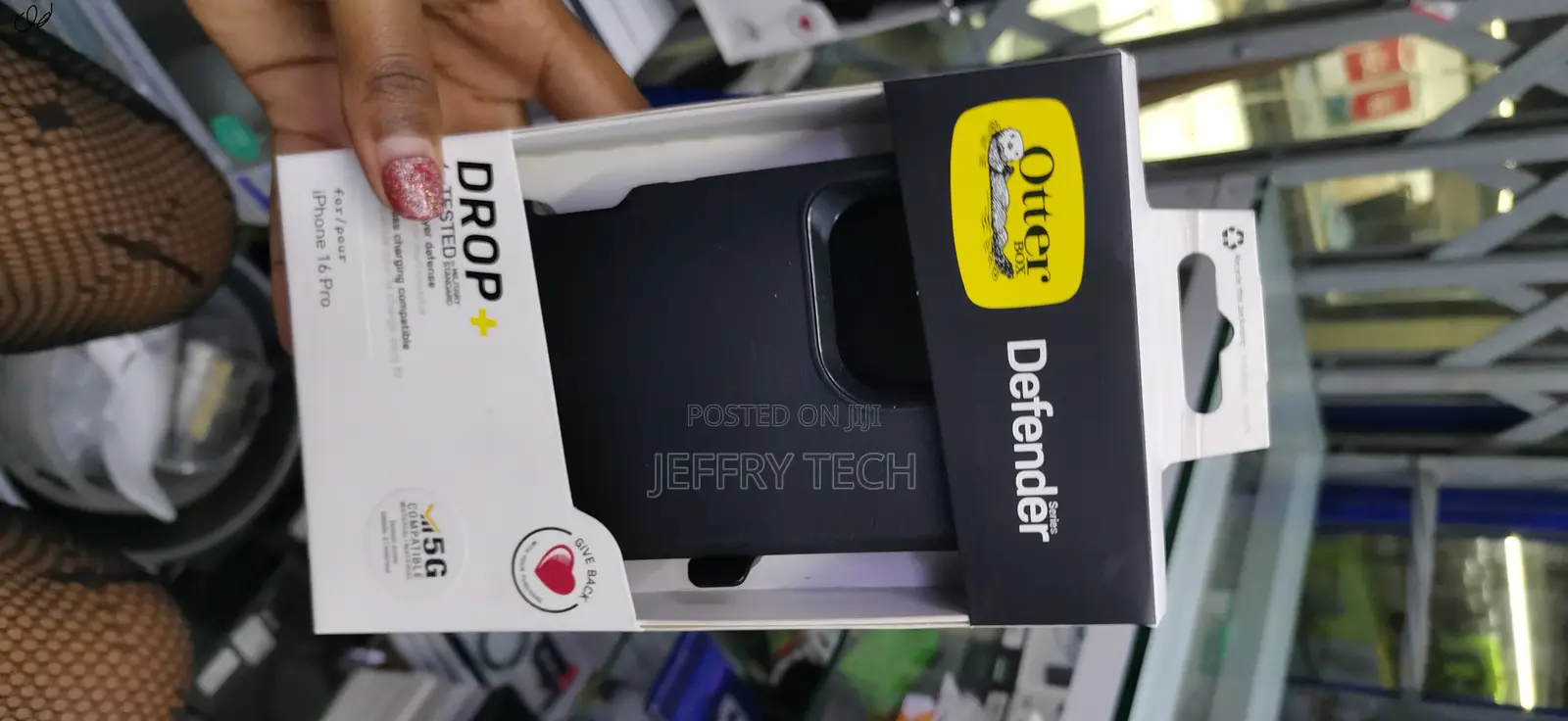 Xasety Otterbox iPhone 16 Pro Defender Series Case - Black