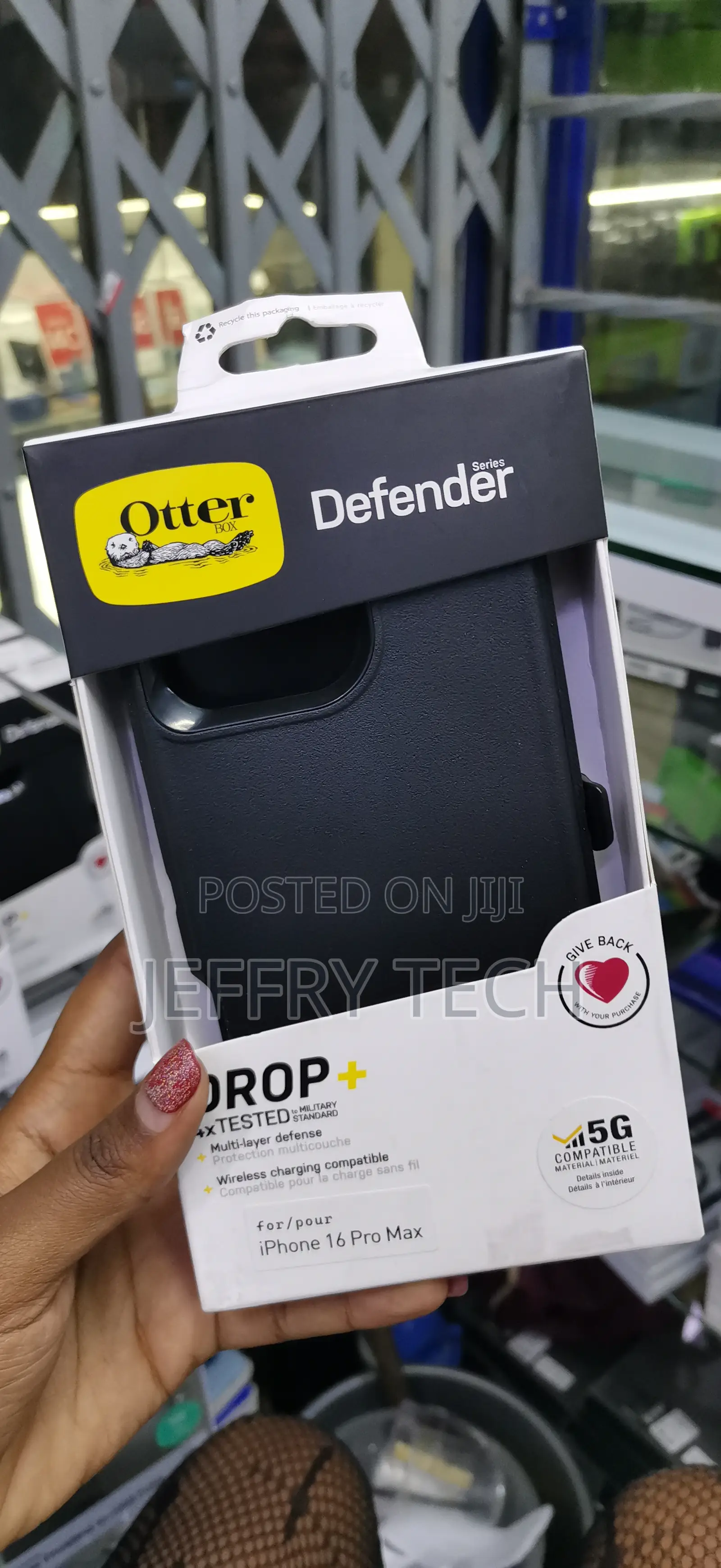 Miseas Otterbox iPhone 16 Pro Max Commuter Series Case - Black