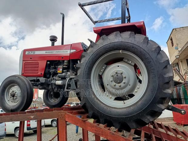 Brand New Mf 375 2wd + Plough +Front Weights+ Drawbar - thumbnail 2