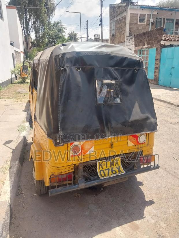 Piaggio Scooter 2014 Yellow - thumbnail 5