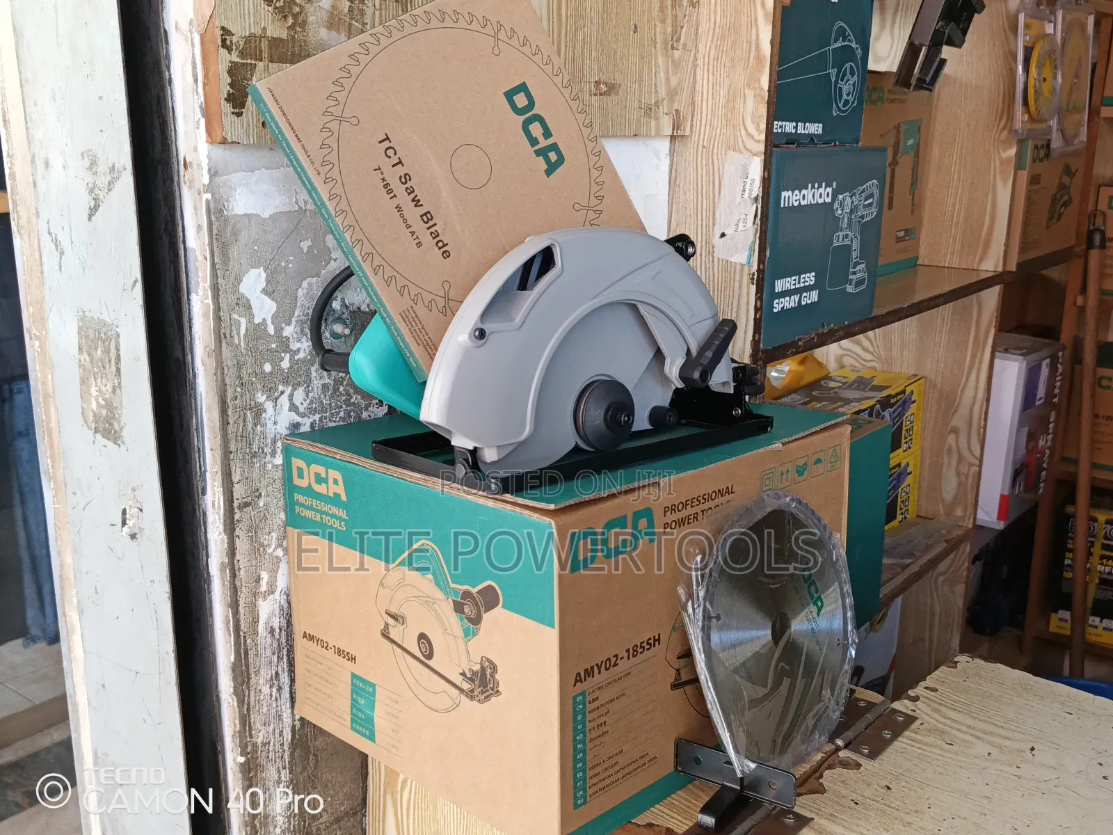 Professional 7" Dca Circular Saw