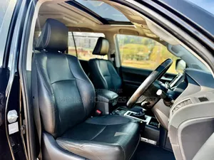 Toyota Land Cruiser Prado 2.8 2019 Black