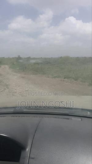 150 Acres on Namanga Rd - thumbnail 2