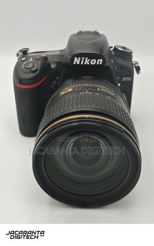 Nikon D750 With 24-120mm Lens - thumbnail 2