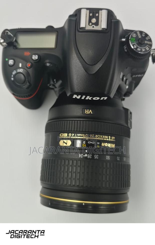 Nikon D750 With 24-120mm Lens - thumbnail 5