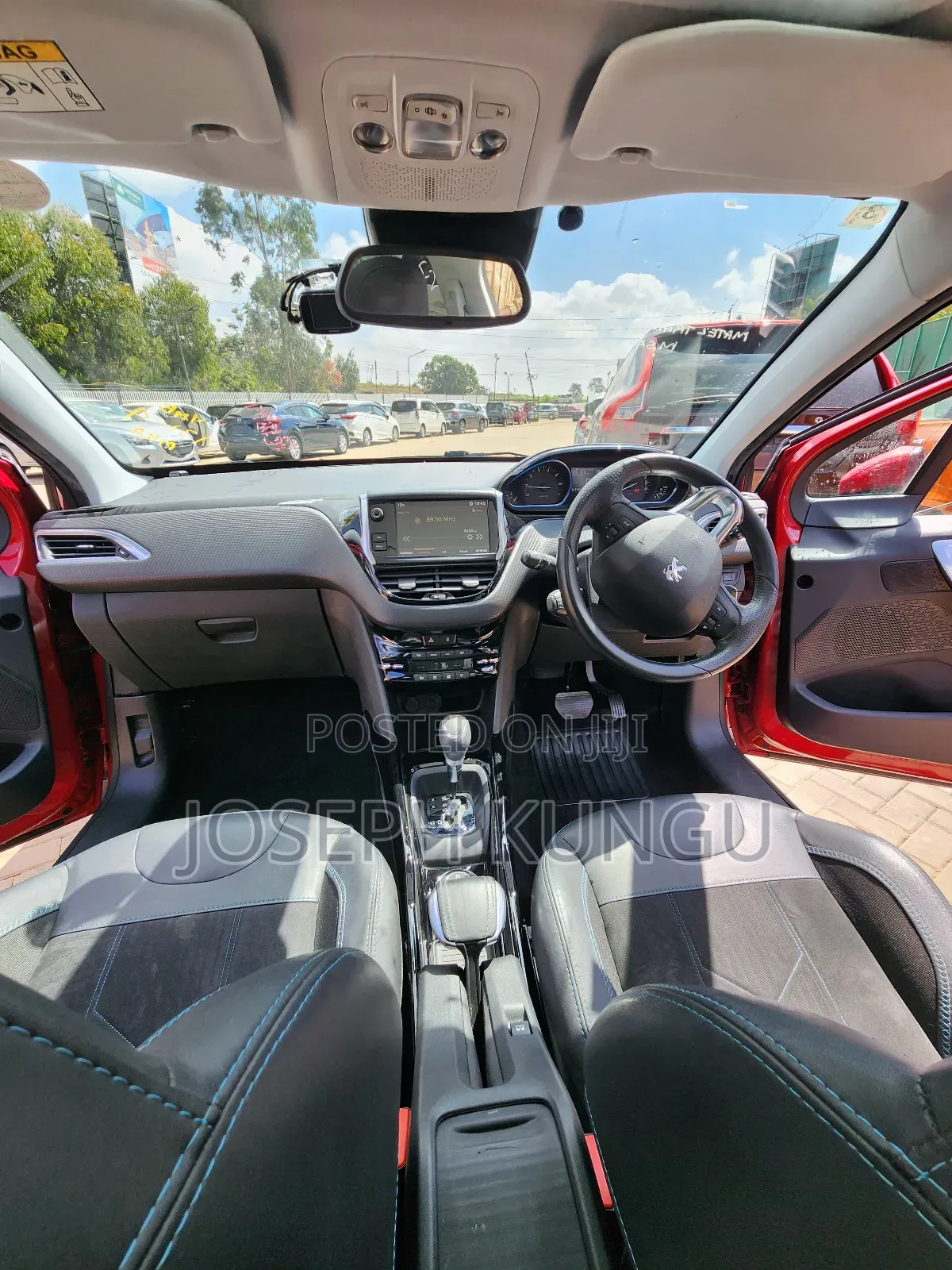 Peugeot 2008 2018 Red