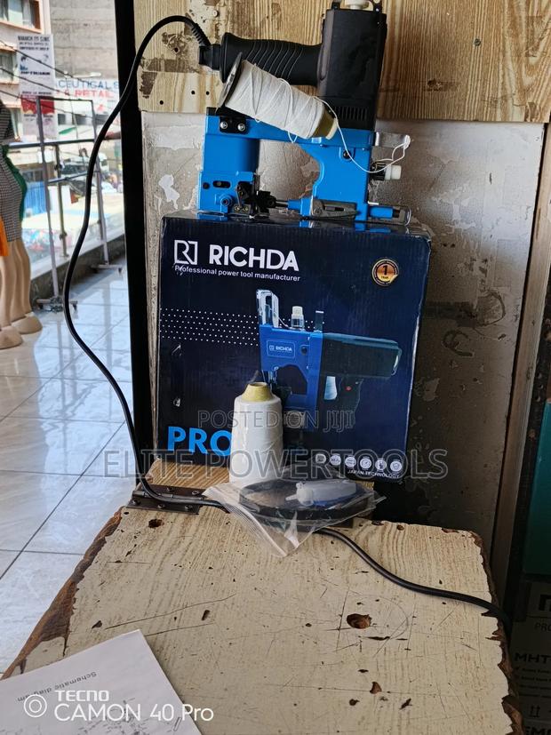 Bag Closer Machine/ Richard Bag Closer - main view