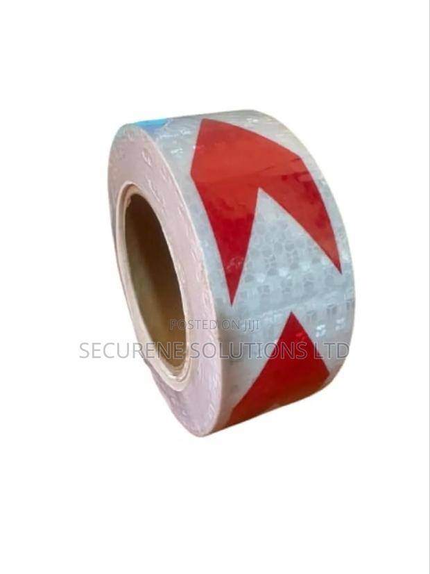 Roll Of Reflective Warning Tape. - thumbnail 5