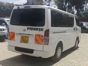 Toyota HiAce 2012 White