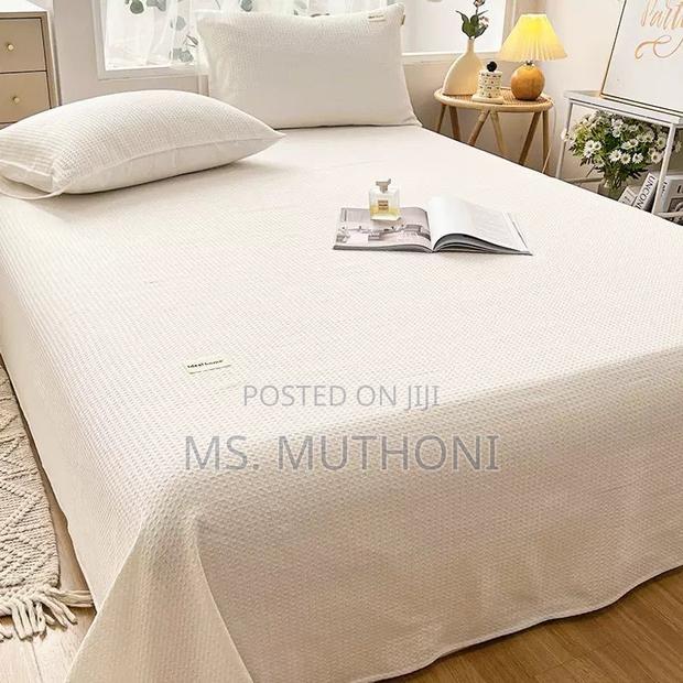 Waffle Bed Coverlet Set With 2 Pillow Cases– - thumbnail 4
