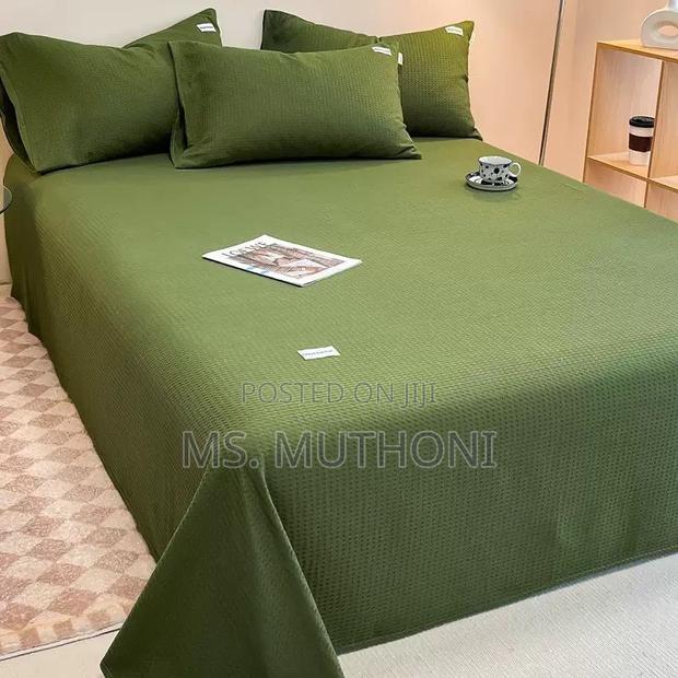 Waffle Bed Coverlet Set With 2 Pillow Cases– - thumbnail 5