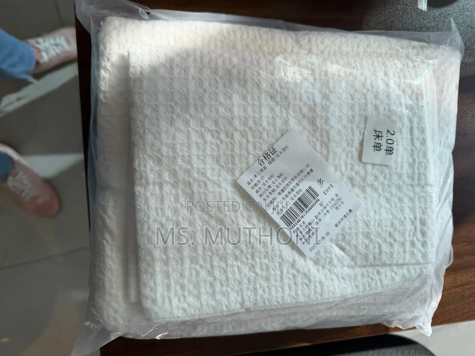 Cotton Waffle Weave Bedding Set( Bed Cover + 2 P . Cases)