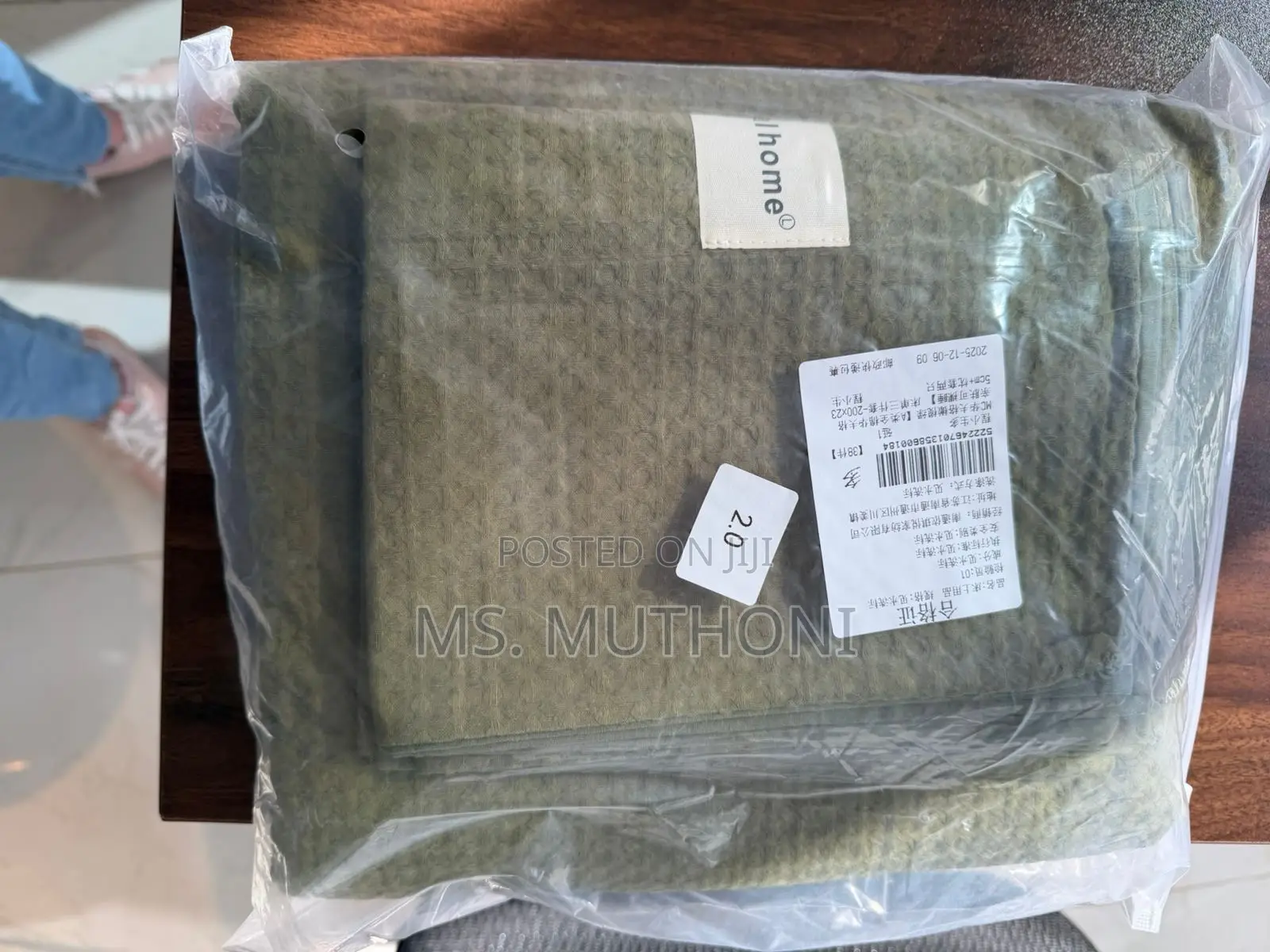 Cotton Waffle Weave Bedding Set( Bed Cover + 2 P . Cases)