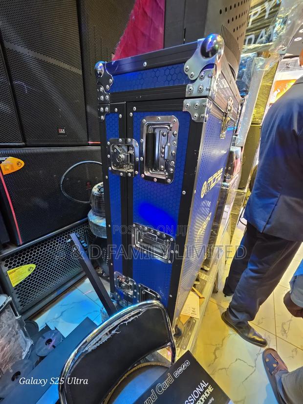 Midas Small Flightcase - main view