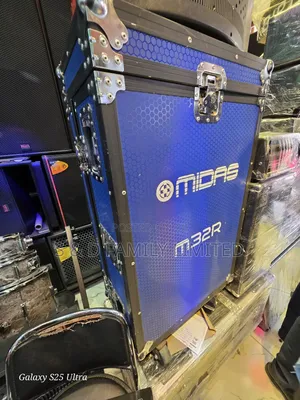Midas Small Flightcase
