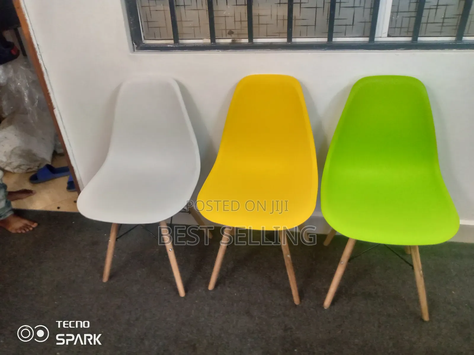 Best Eames Chairs in Colors