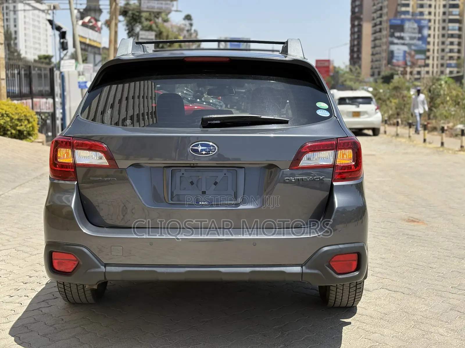 Subaru Outback 2.5i Limited AWD 2019 Gray